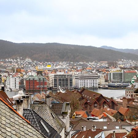 Dinbnb Apartments I 350M To Bryggen I Renovated 2023 I Quiet Top Apart Берген Экстерьер фото