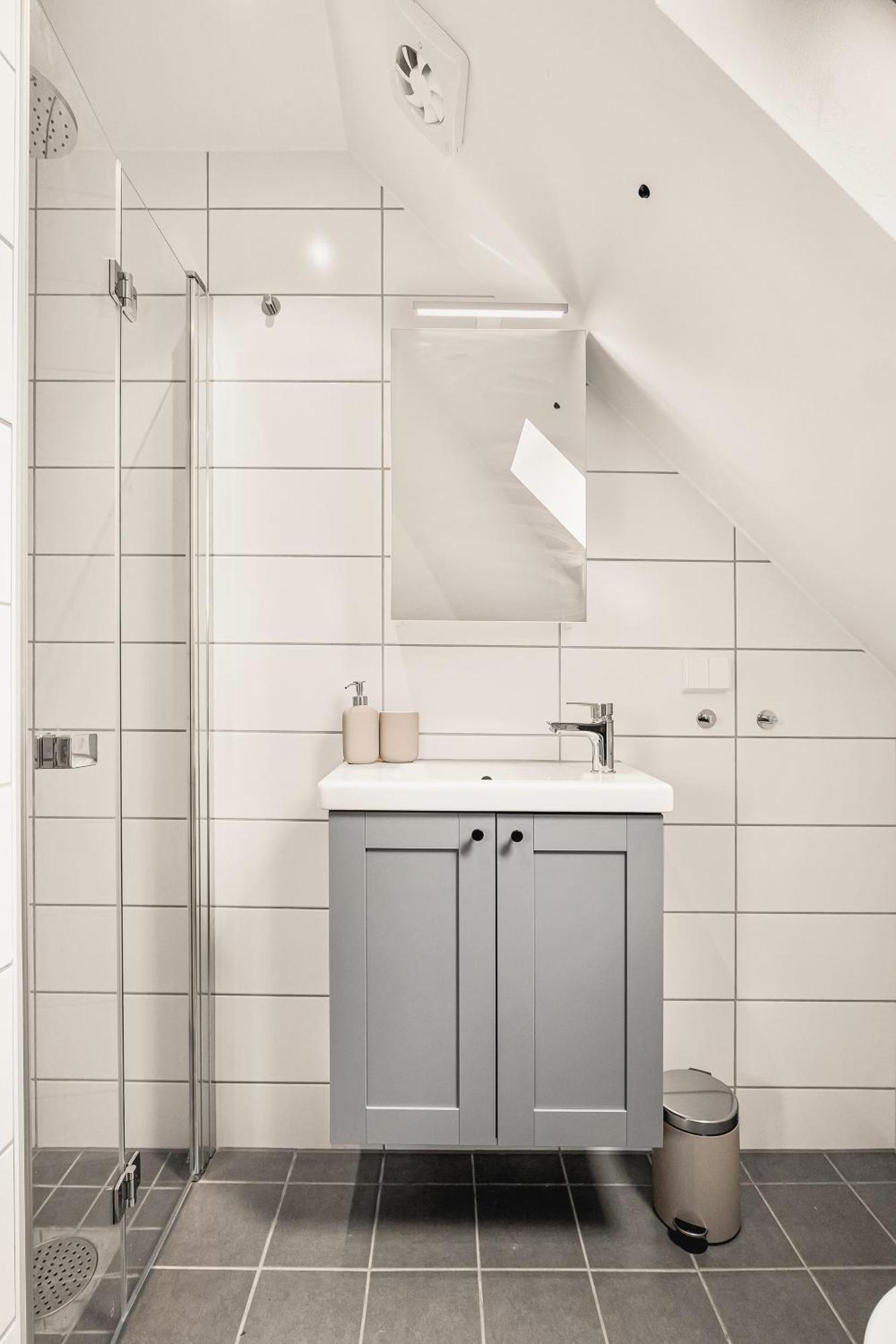 Dinbnb Apartments I 350M To Bryggen I Renovated 2023 I Quiet Top Apart Берген Экстерьер фото