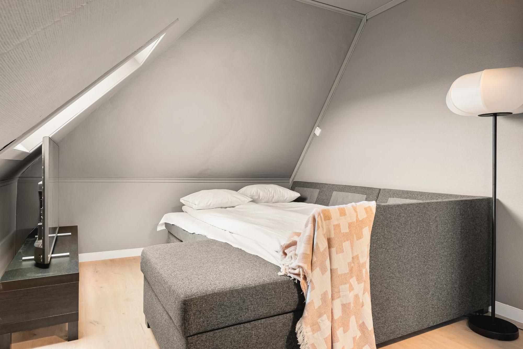 Dinbnb Apartments I 350M To Bryggen I Renovated 2023 I Quiet Top Apart Берген Экстерьер фото